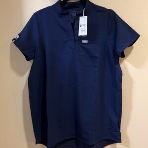 FIGS Maternity Scrub Top NWT